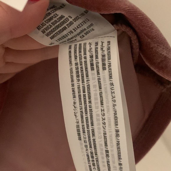Blush Pink Velvet Abercrombie Tee - Picture 5 of 6